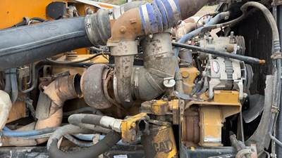 Caterpillar 3406B Engine for a 1994 Peterbilt 378