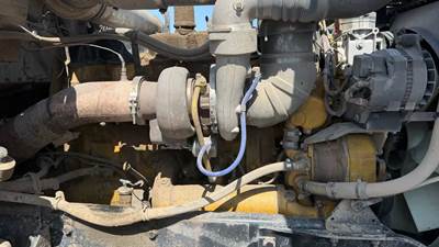 Caterpillar 3406E Engine for a 1998 Kenworth W900