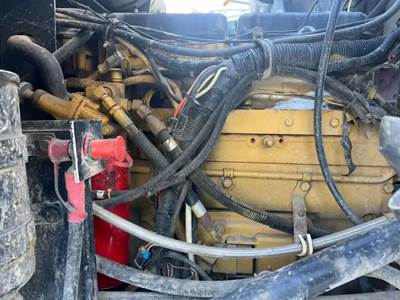 Caterpillar C12 Engine for a 1998 Kenworth T800