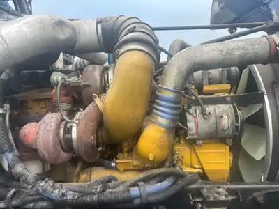 Caterpillar C15 Engine for a 2005 Peterbilt 379
