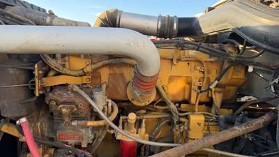 Caterpillar C15 Engine for a 2002 Peterbilt 379