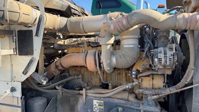 Caterpillar C15 Engine for a 2002 Kenworth W900
