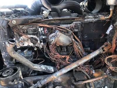 Cummins ISX Engine for a 2006 Peterbilt 378