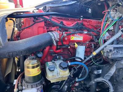 Cummins ISX Engine for a 2016 Freightliner Cascadia 125