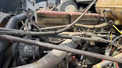 Cummins N14 CELECT PLUS Engine for a 1999 Freightliner Century Class C120