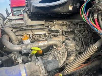 Detroit DD13 Engine for a 2022 Freightliner Cascadia 126