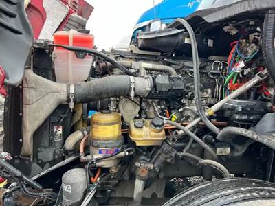 Detroit DD15 Engine for a 2018 Freightliner Cascadia 125