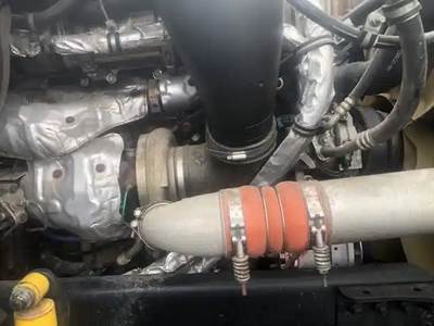 Detroit DD15 Engine for a 2015 Freightliner Cascadia 125