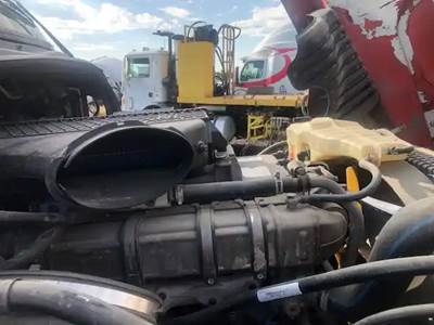 Detroit DD15 Engine for a 2016 Freightliner Cascadia 125
