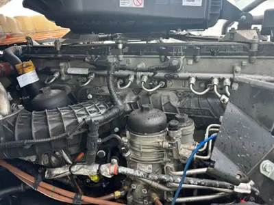 Detroit DD15 Engine for a 2024 Freightliner Cascadia 126