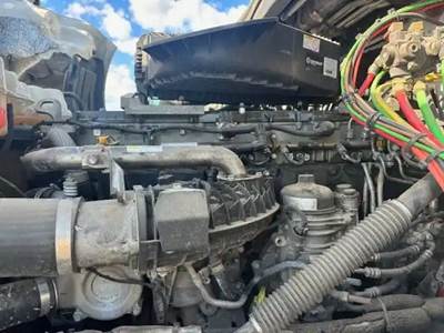 Detroit DD15 Engine for a 2018 Freightliner Cascadia 126