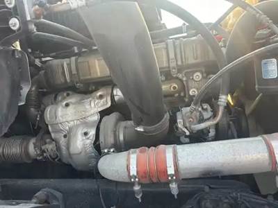 Detroit DD15 Engine for a 2021 Freightliner Cascadia 126