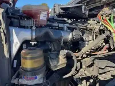 Detroit DD15 Engine for a 2019 Freightliner Cascadia 126