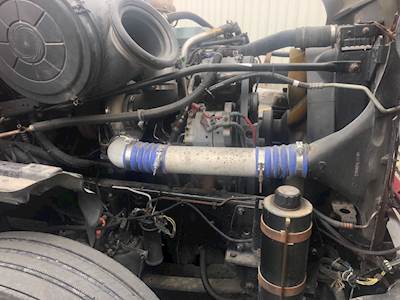 Detroit Series 60 Engine for a 2005 Freightliner ST120