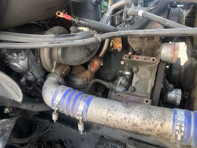 Detroit Series 60 14.0L DDEC V Engine for a 2008 Freightliner ST120