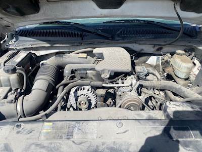 GM/Chev (HD) 6.6L DURAMAX Engine for a 2005 Chevrolet Silverado