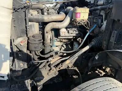 International DT466 Engine for a 2000 International 4700