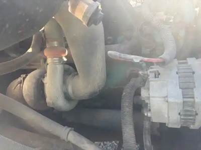 International DT466C Engine for a 1992 International 4900