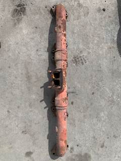 Caterpillar C10 Exhaust Manifold for a 2004 Peterbilt 320