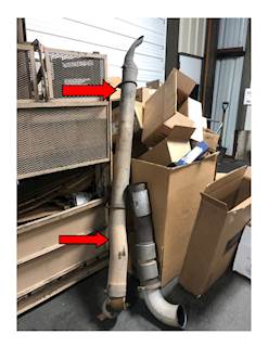 Freightliner Cascadia 125 Exhaust Pipe