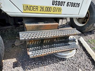 International 4700 Exterior Truck Part