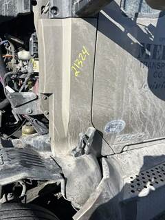 Kenworth T680 Exterior Truck Part