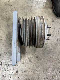 Caterpillar C15 Fan Clutch for a 2003 Peterbilt 379
