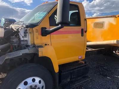 Chevrolet C7500 Left Fender Extension