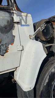 Ford LNT9000 Fender Extension