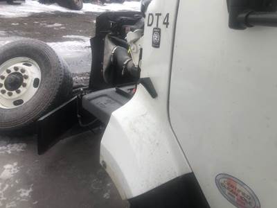 Freightliner 114SD Left Fender Extension