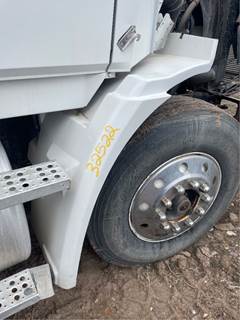 Freightliner FLC Right Fender Extension