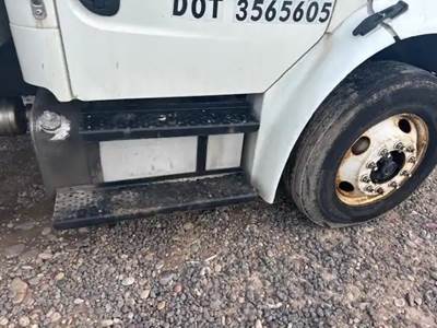 Freightliner M2 106 Right Fender Extension