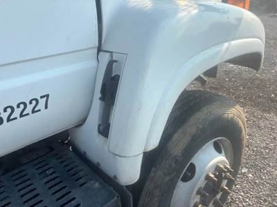 GMC C7500 Right Fender Extension