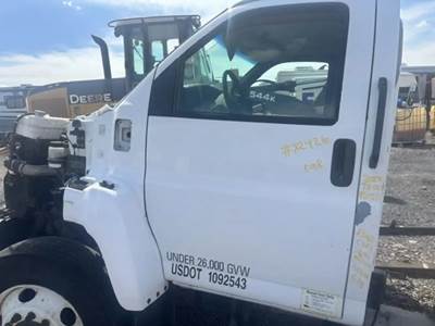 GMC C7500 Left Fender Extension