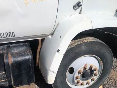 GMC TopKick C7000 Right Fender Extension for a 1988 GMC C7000 Topkick