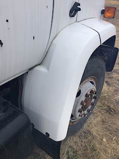 GM/Chev (HD) TOPKICK Right Fender Extension