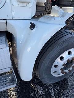 International 9400i Right Fender Extension