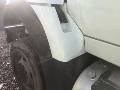 International WorkStar 7500 Left Fender Extension