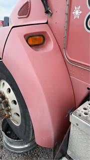 Kenworth T300 Left Fender Extension