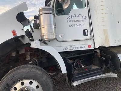 Kenworth T800 Fender Extension