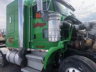 Kenworth T800 Left Fender Extension