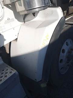 Kenworth T800 Right Fender Extension