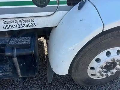 Peterbilt 330 Right Fender Extension