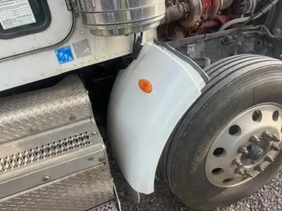 Peterbilt 367 Fender Extension