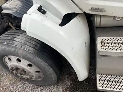 Peterbilt 579 Left Fender Extension
