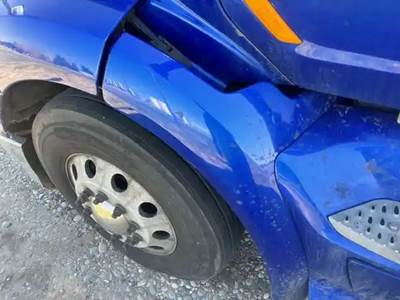 Peterbilt 579 Left Fender Extension