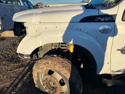 Ford F-450 Left Fender
