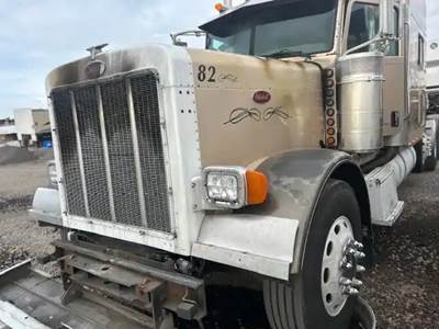 Peterbilt 379 Left Fender
