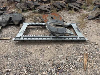 AIR SLIDE HOLLAND Fifth Wheel for a 2024 Kenworth W990