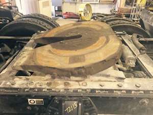 Sliding Fontaine Fifth Wheel for a 2014 Kenworth T660
